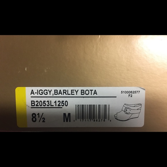 Franco sarto brown suede booties - Picture 6 of 7